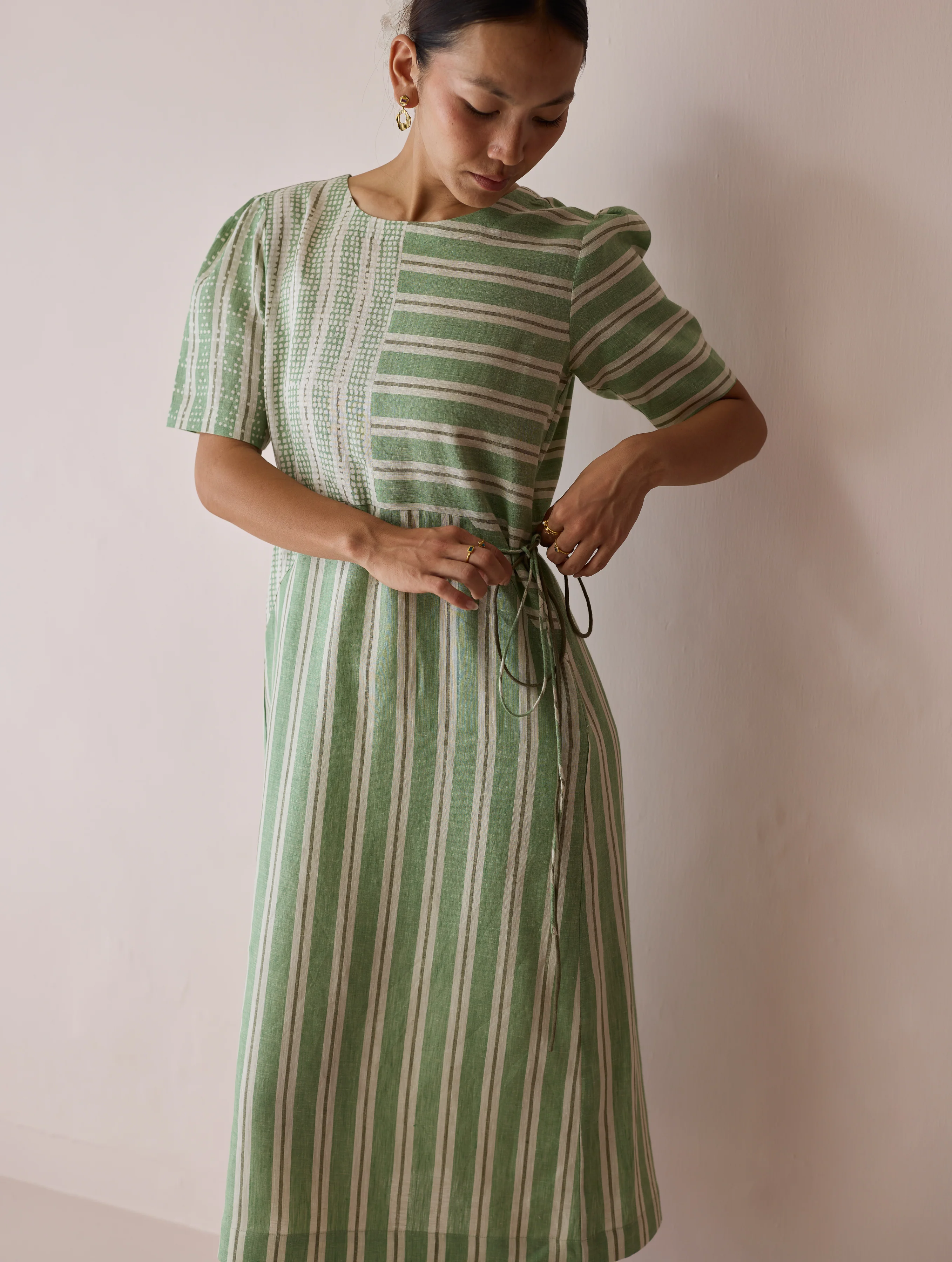Sola Patchwork Block-Printed Linen Dress - Fern - Image 7