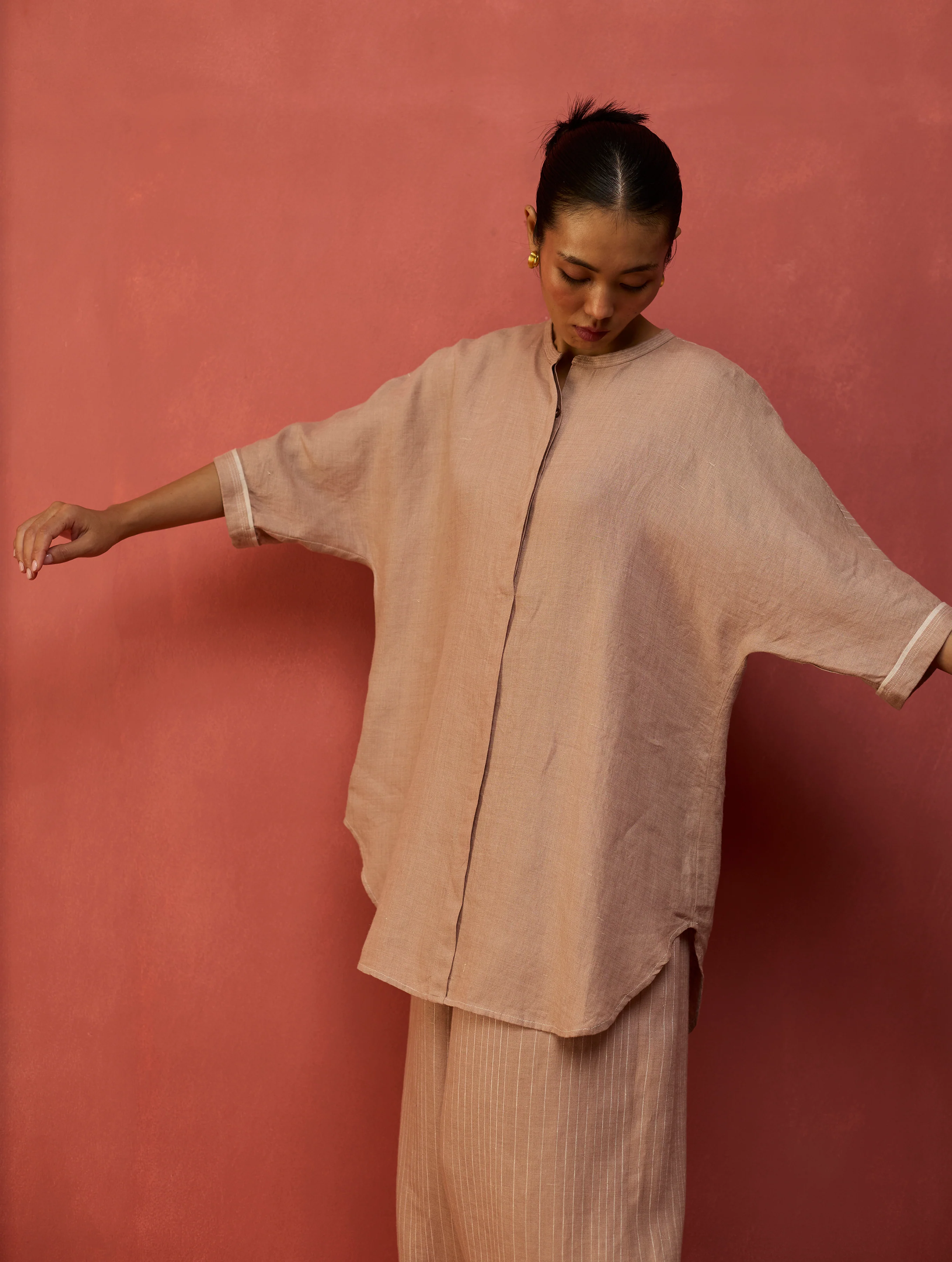Sumire Curved Hem Linen Co-ord Set - Dusty Rose - Image 9