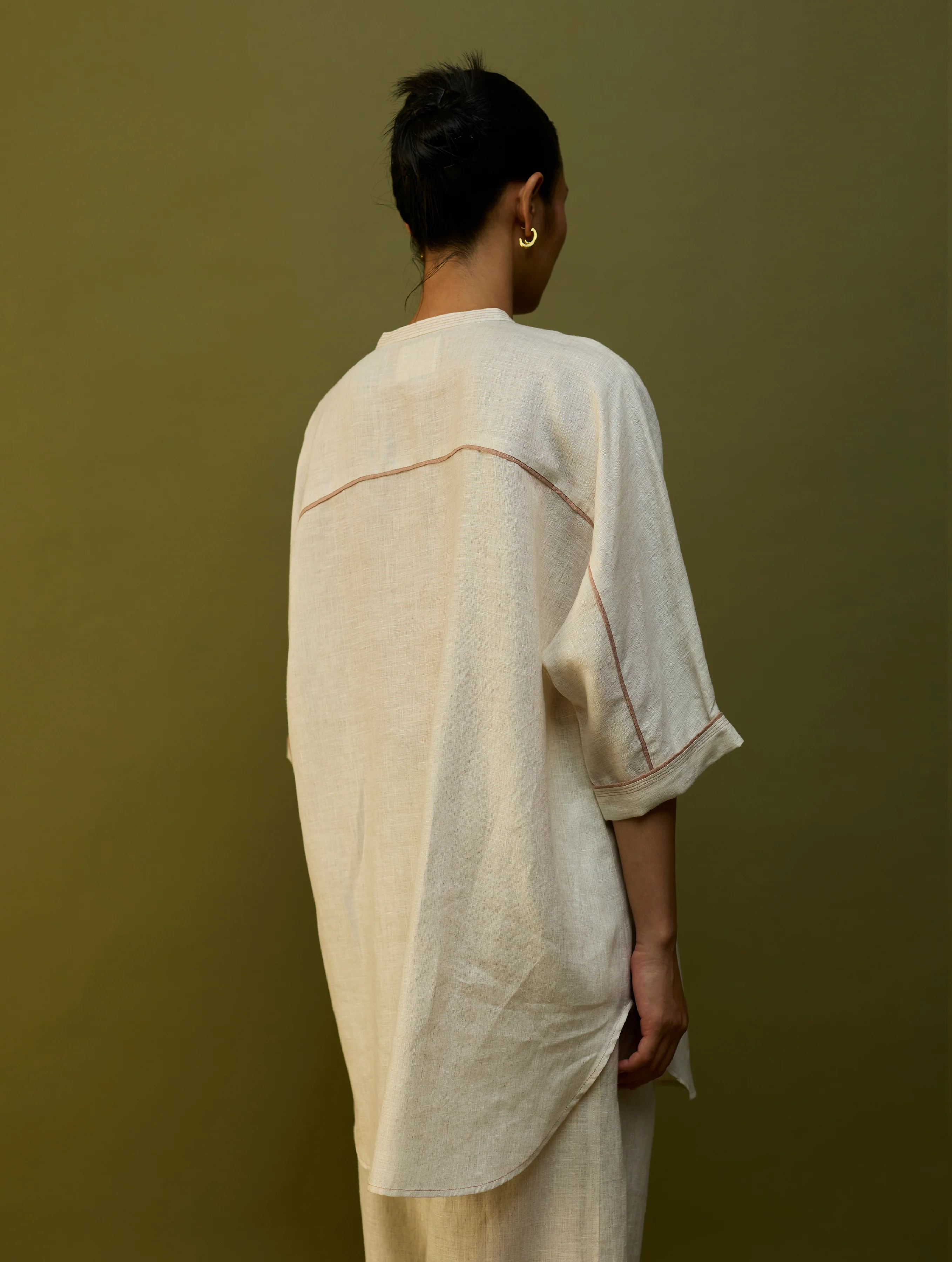 Sumire Curved Hem Linen Co-ord Set - Off White - Image 11