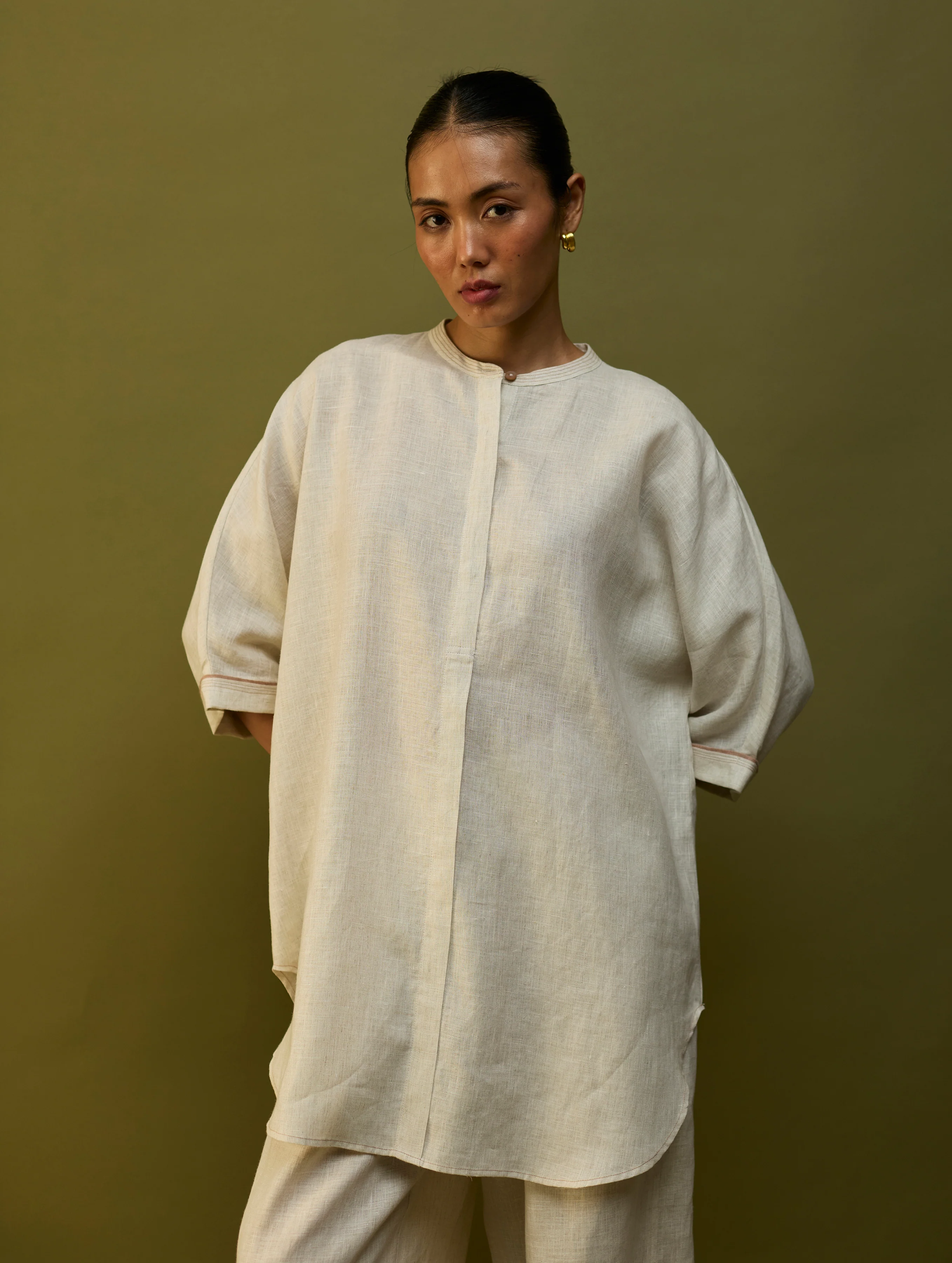 Sumire Curved Hem Linen Co-ord Set - Off White - Image 4