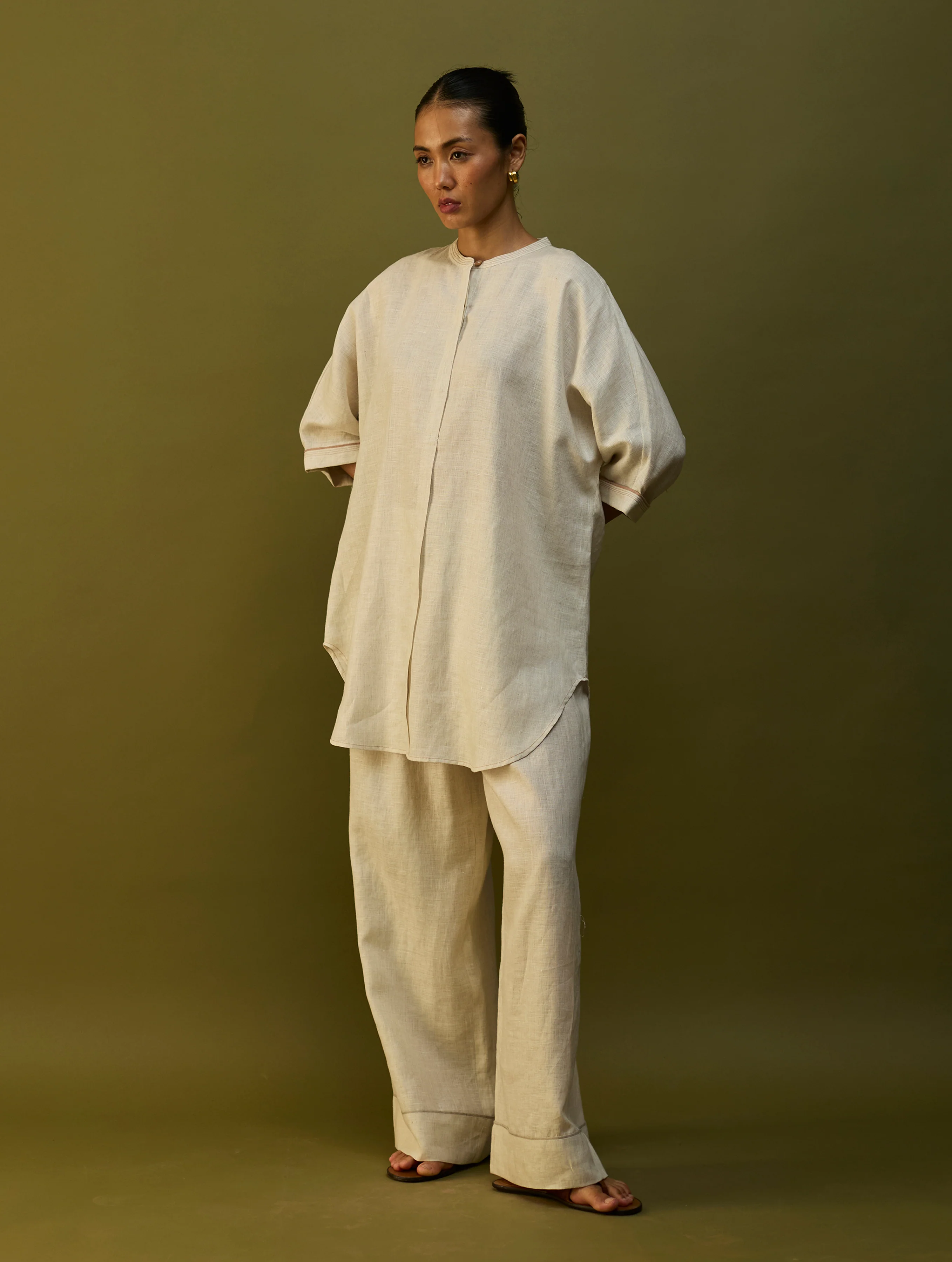 Sumire Curved Hem Linen Co-ord Set - Off White - Image 7