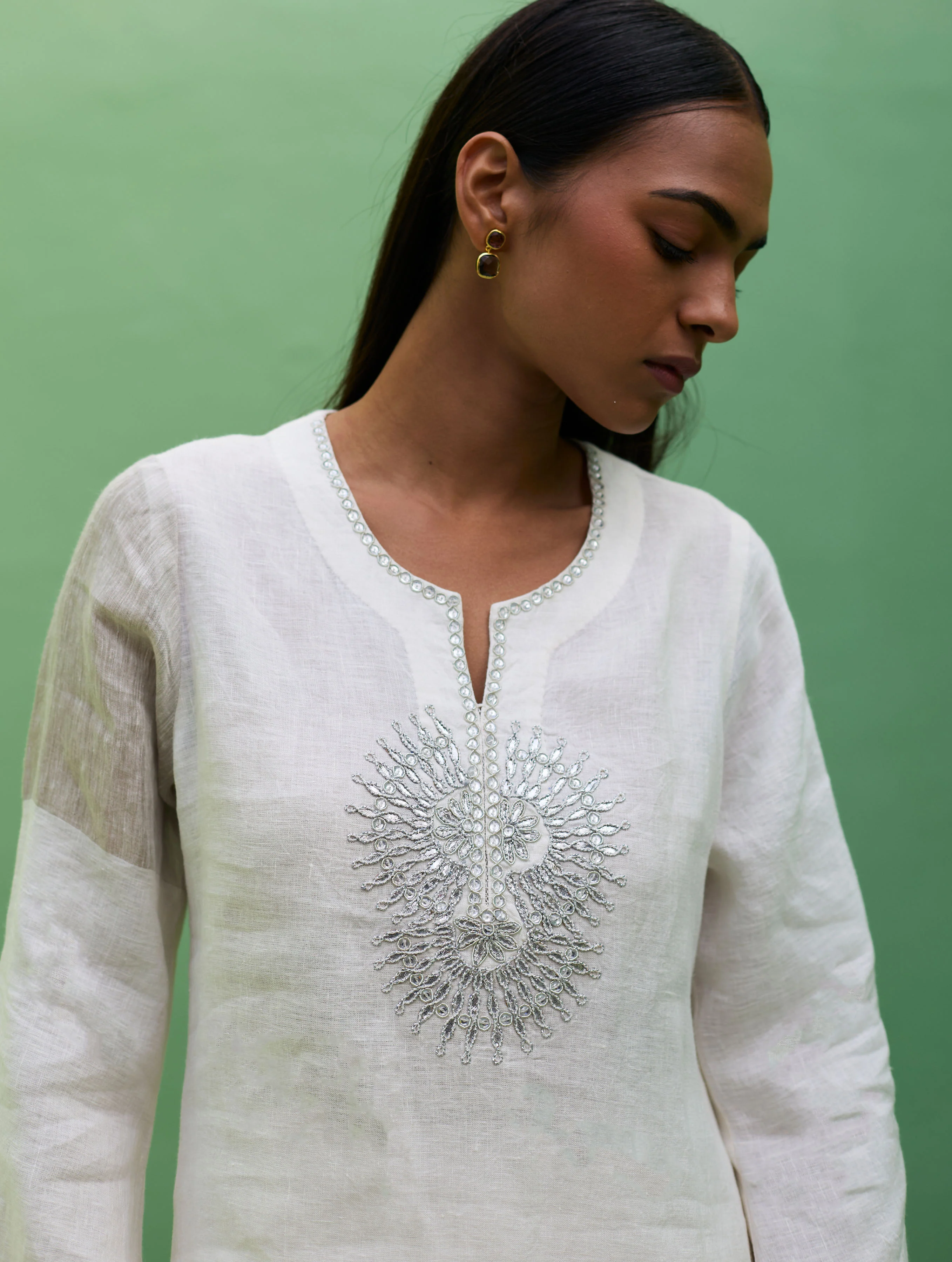 Susie Gotapatti Linen Kurta Set - Metallic Ivory - Image 5