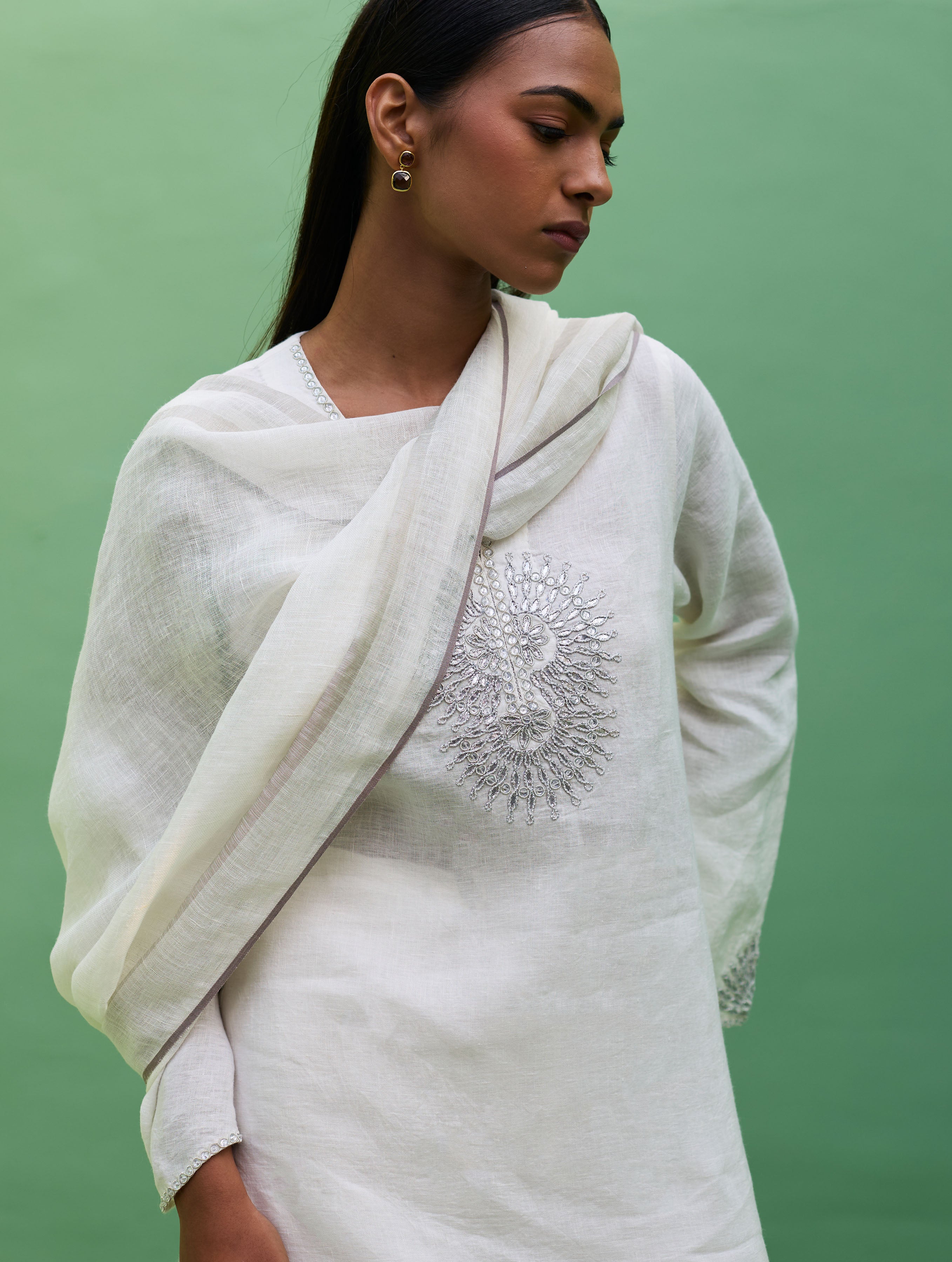 Susie Gotapatti Linen Kurta Set - Metallic Ivory - Image 2