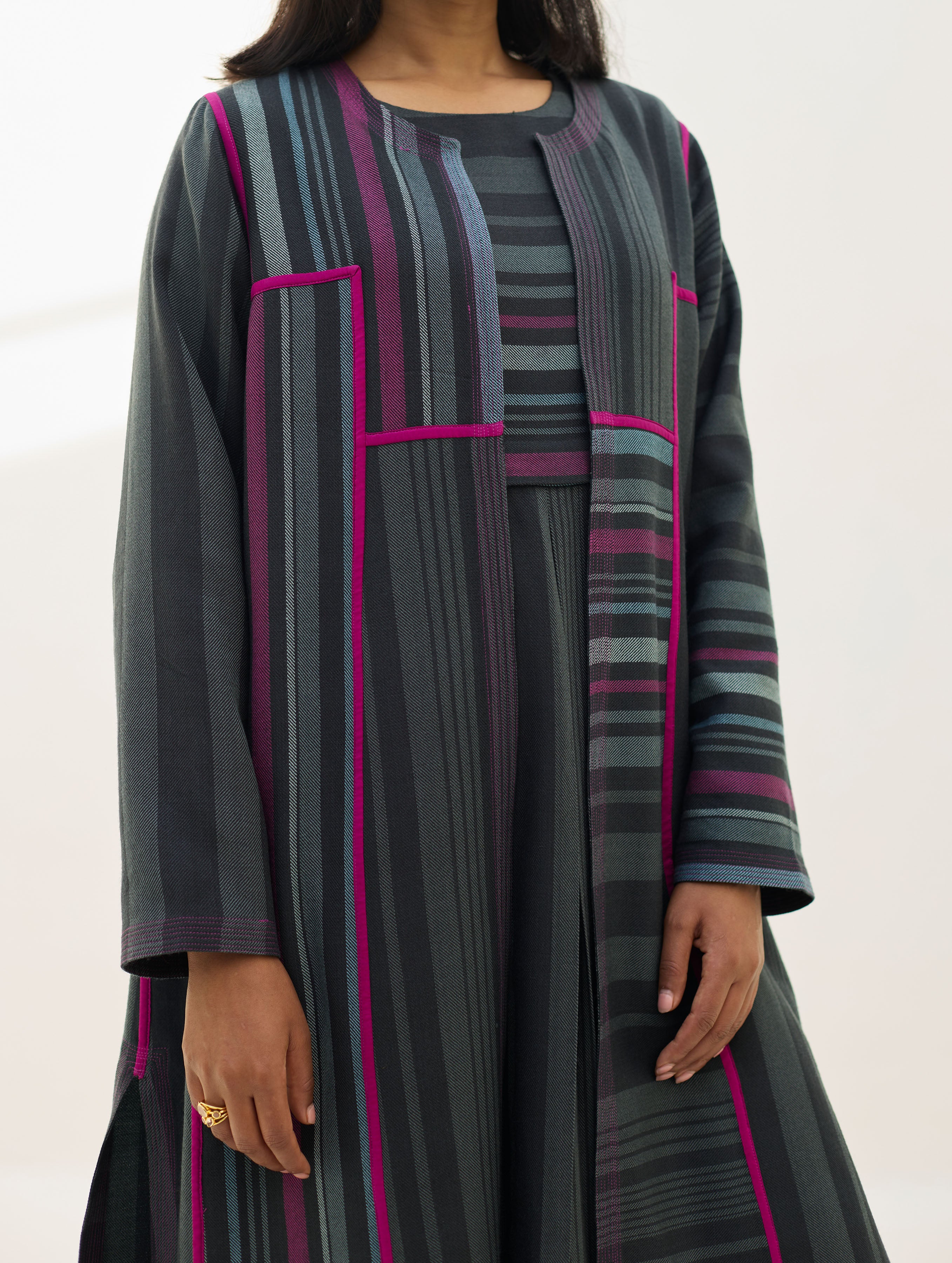 Thena Reversible Merino Wool Overlay - Charcoal - Image 12