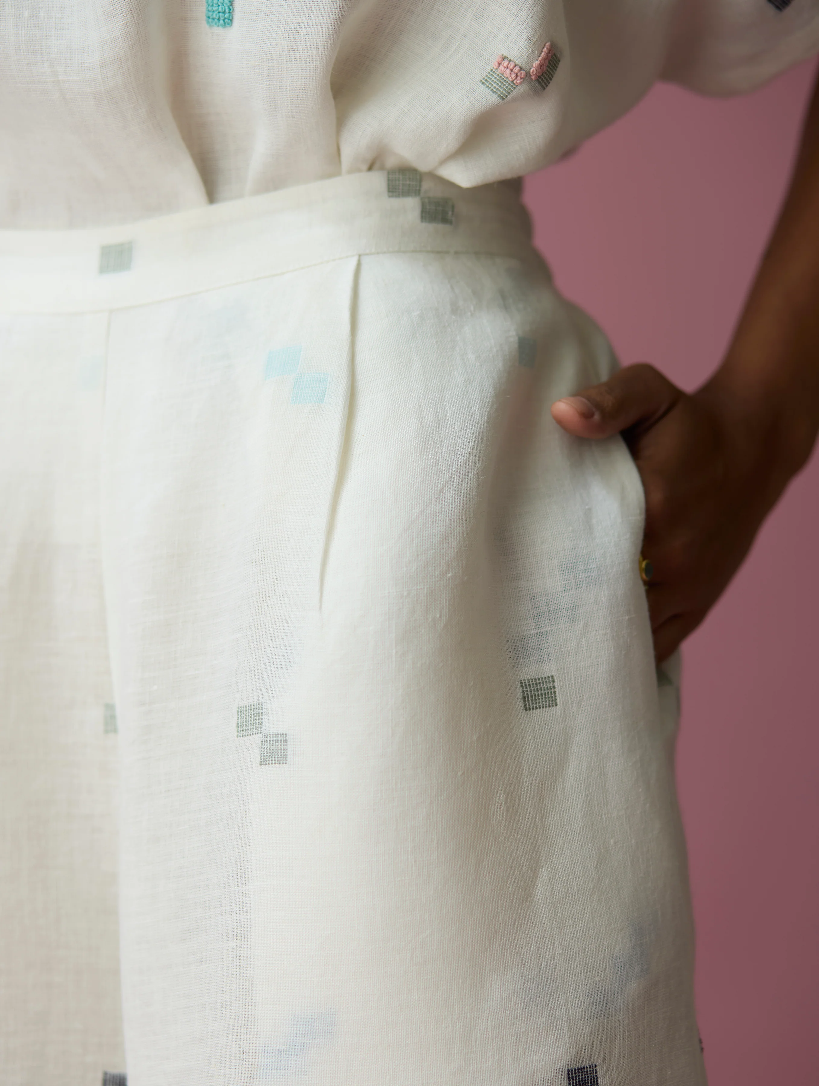 Umami Jamdani Linen Culottes - Ivory - Image 2