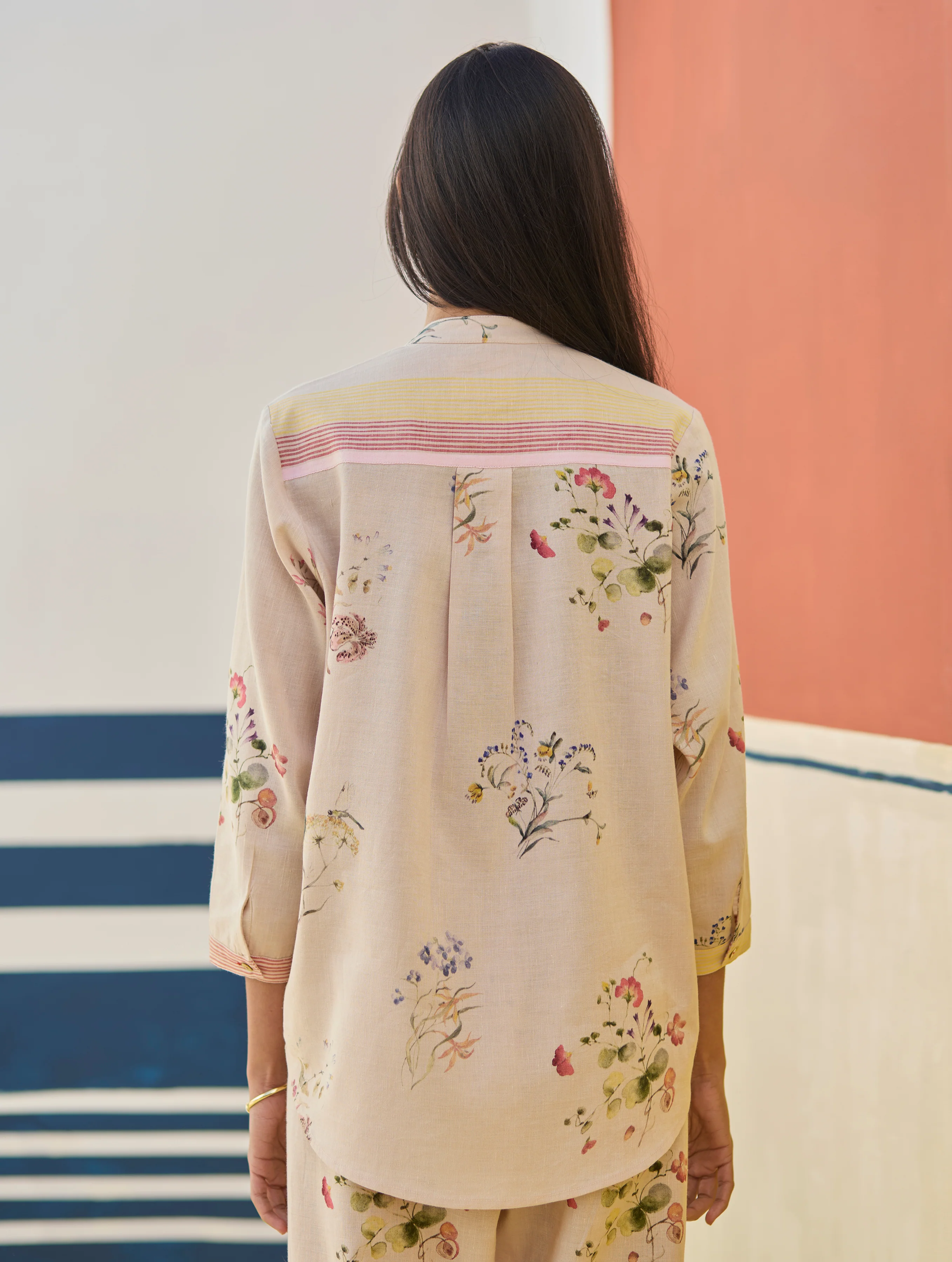 Vani Watercolour Floral Shirt - Sand - Image 3