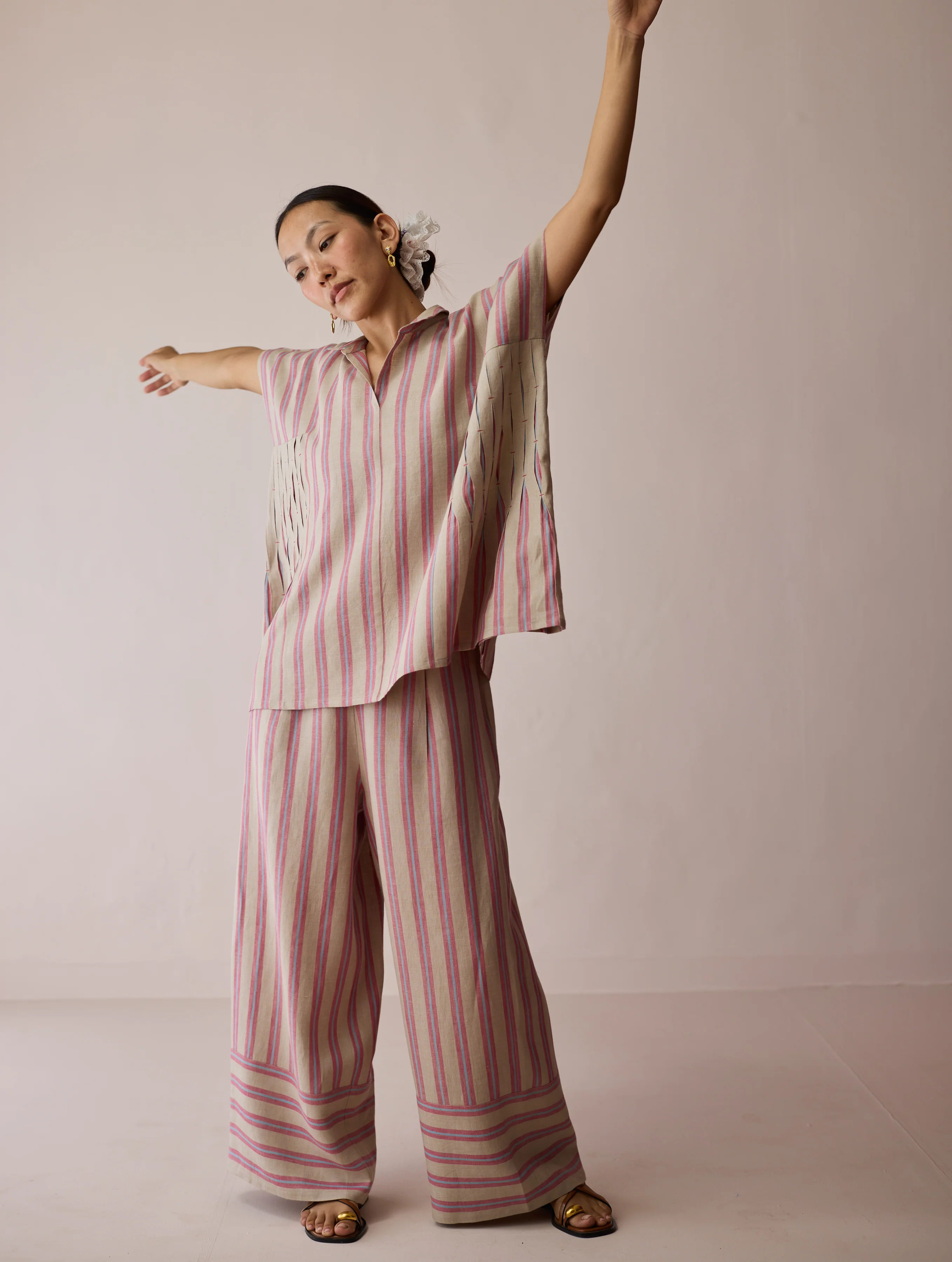 Venn Pleated Linen Co-ord Set - Natural - Image 8