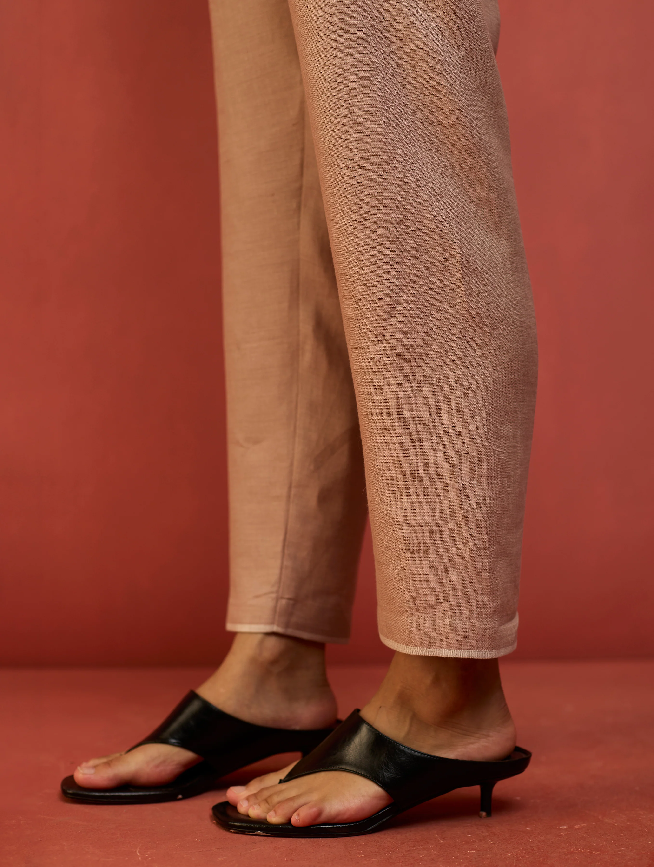 Wera Tapered Linen Pant - Dusty Rose - Image 2