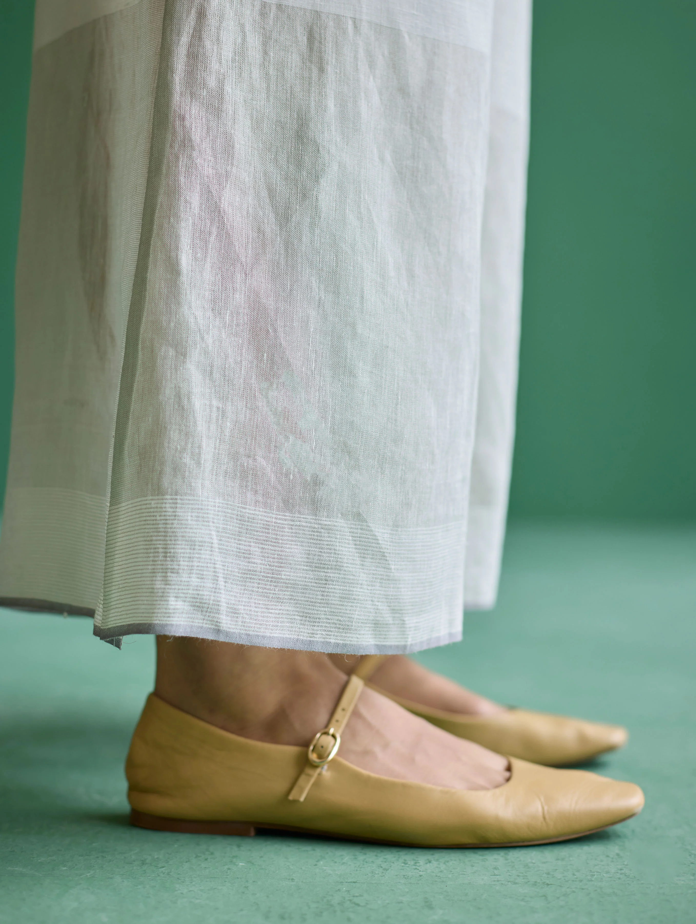 Yima Metallic Border Linen Pant - Ivory - Image 6