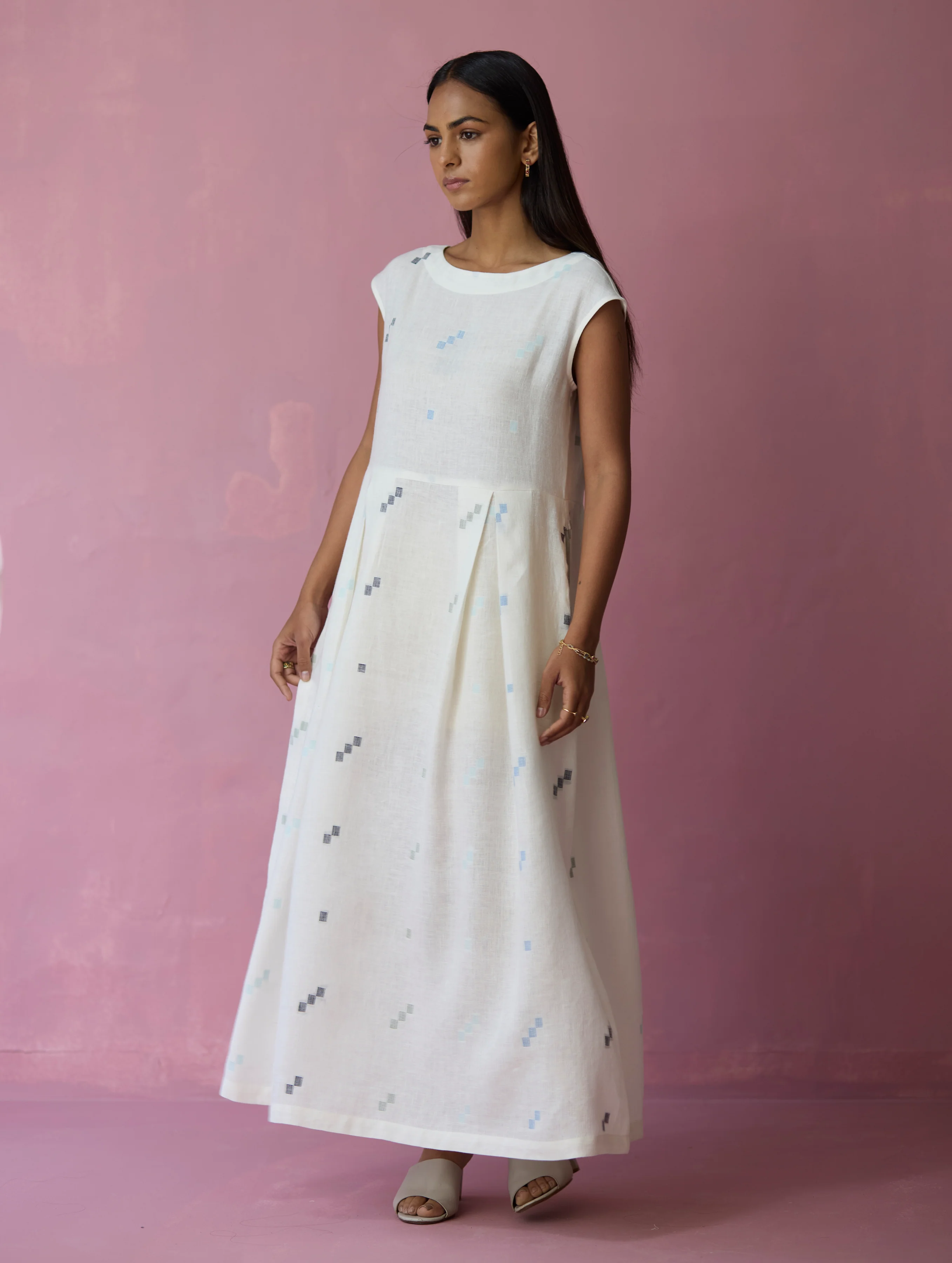 Zaha Cap Sleeve Jamdani Linen Dress - Ivory - Image 6