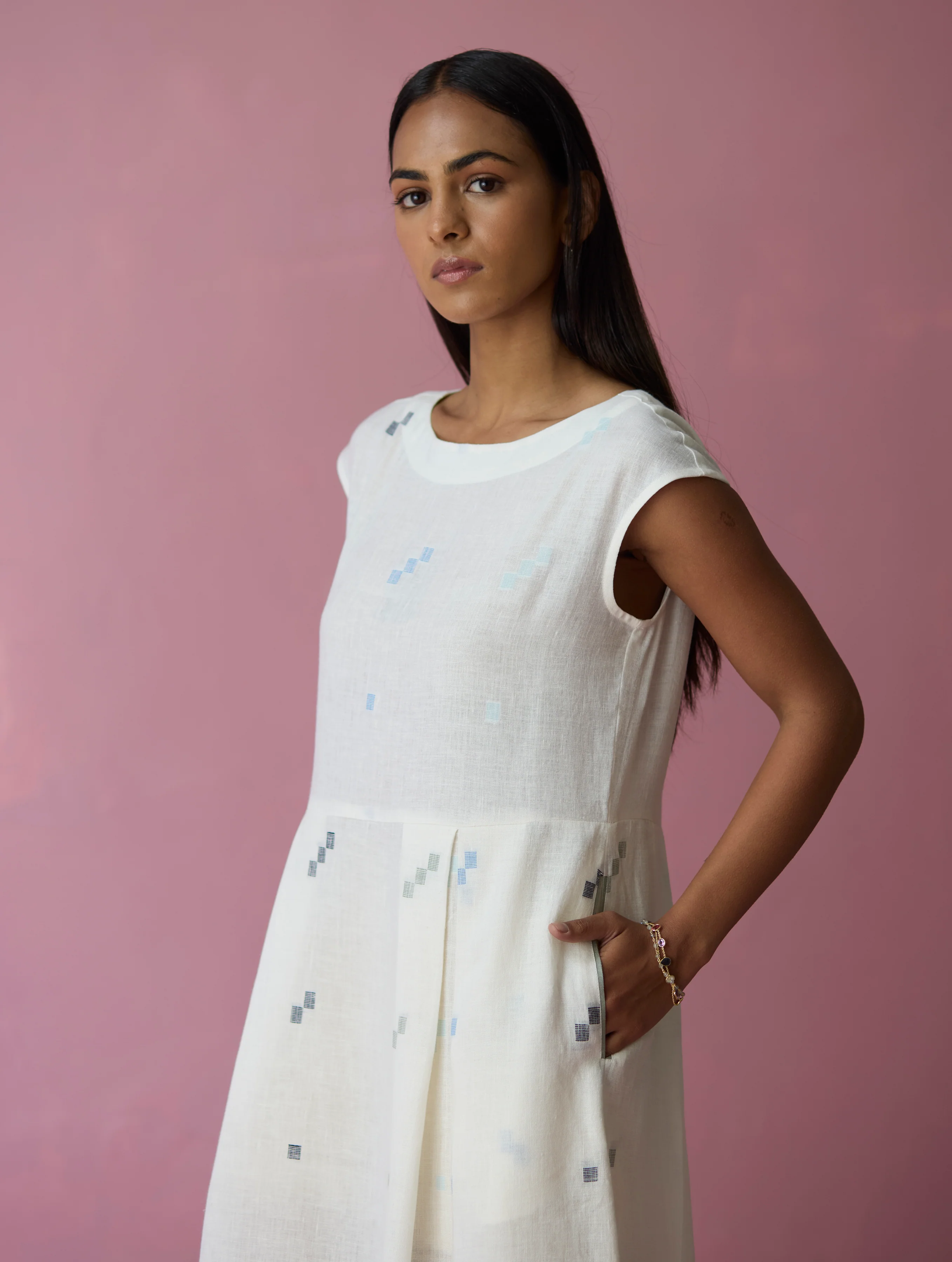 Zaha Cap Sleeve Jamdani Linen Dress - Ivory - Image 7
