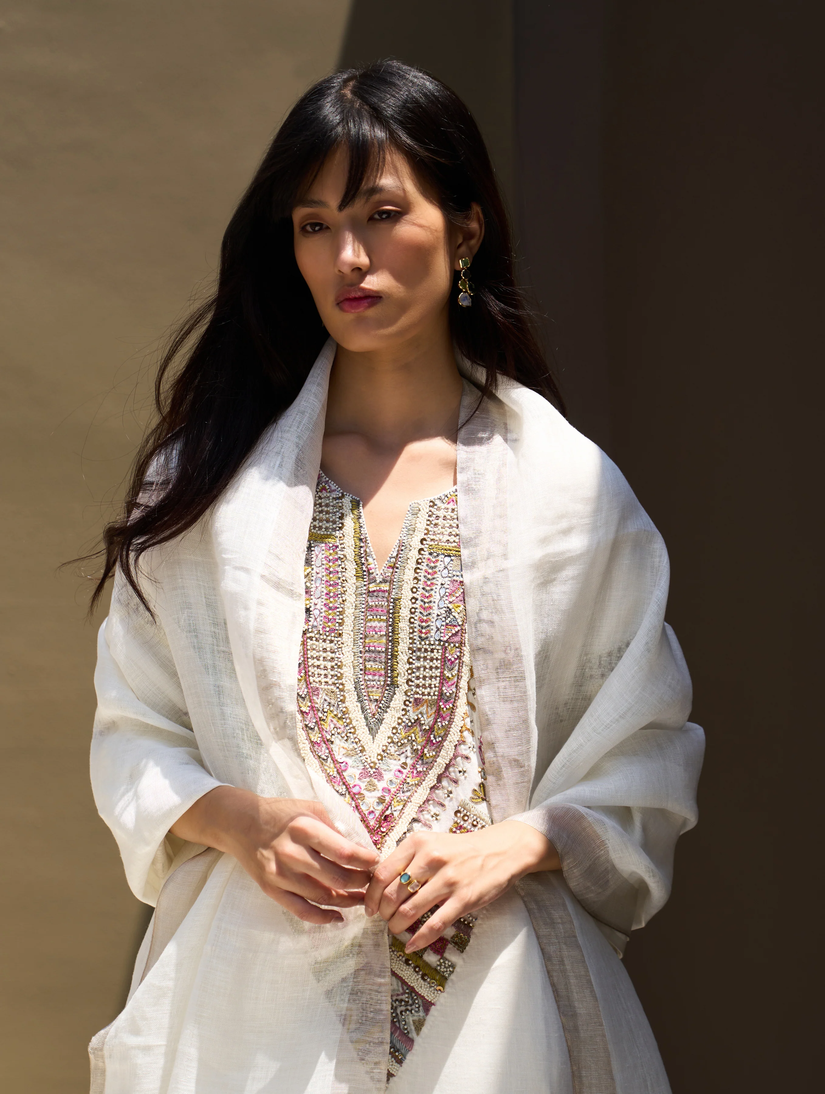 Zara Handloom Linen Dupatta - Ivory - Image 2