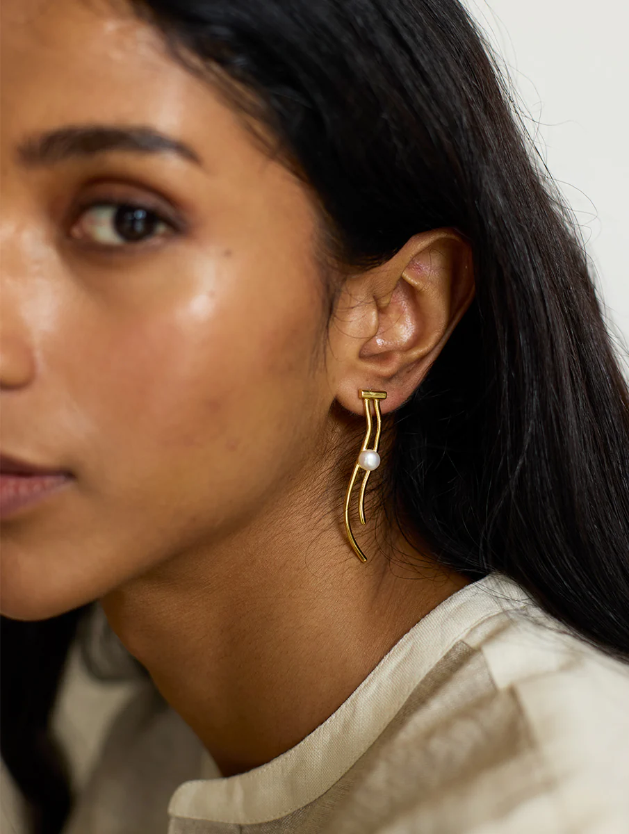 Zoro Earrings - Pearl - Image 3