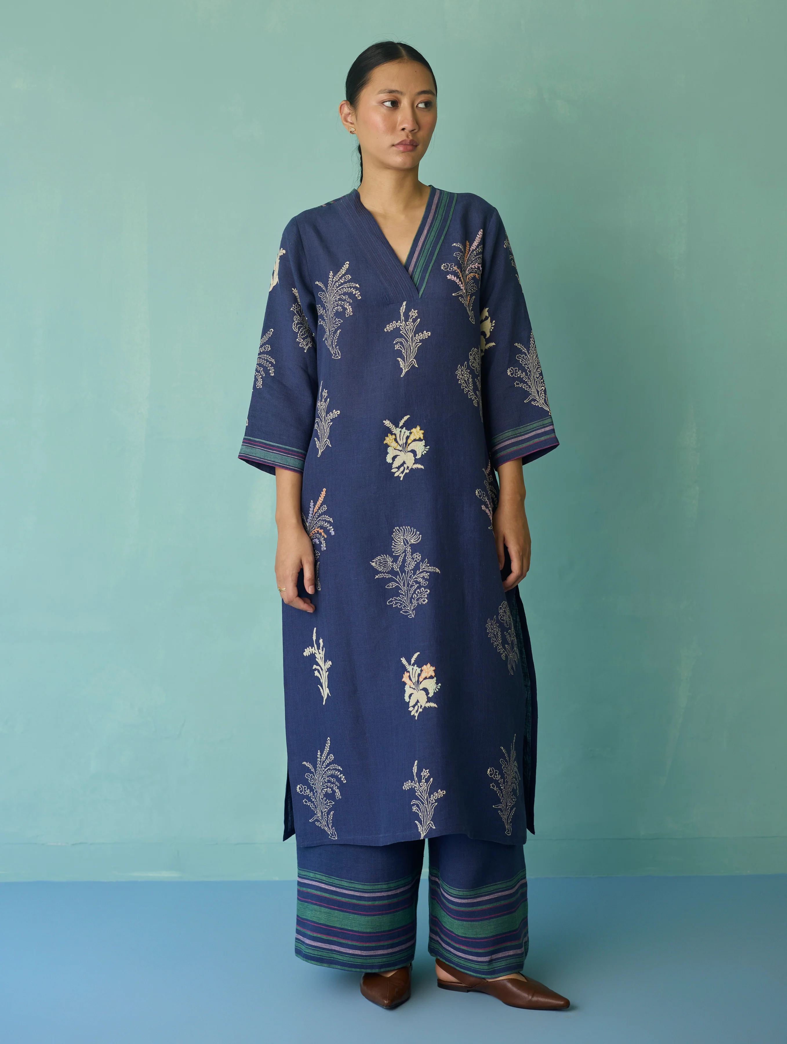 Zura Floral Block Printed Embroidered Kurta - Indigo - Image 11