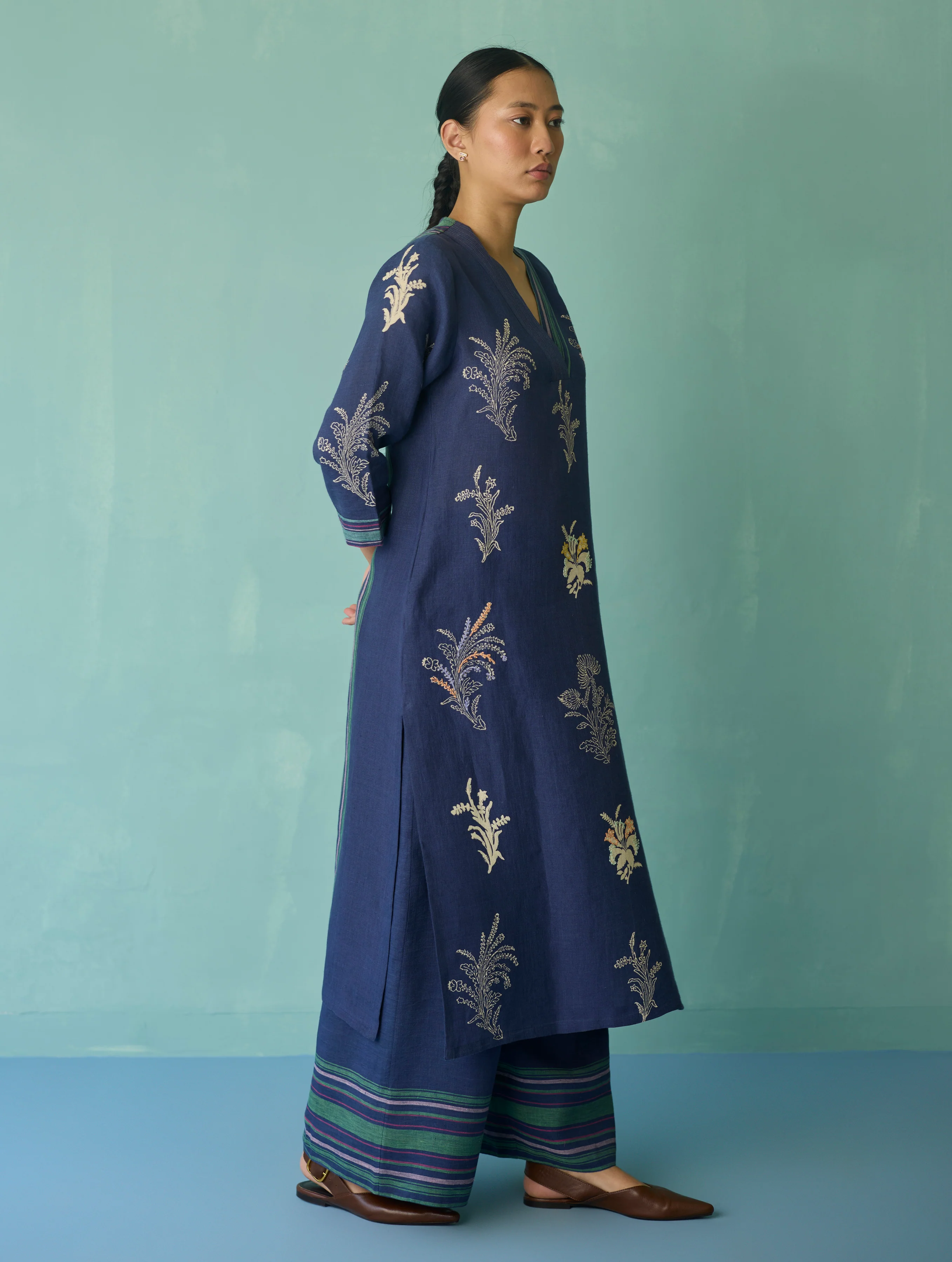 Zura Floral Block Printed Embroidered Kurta - Indigo - Image 12