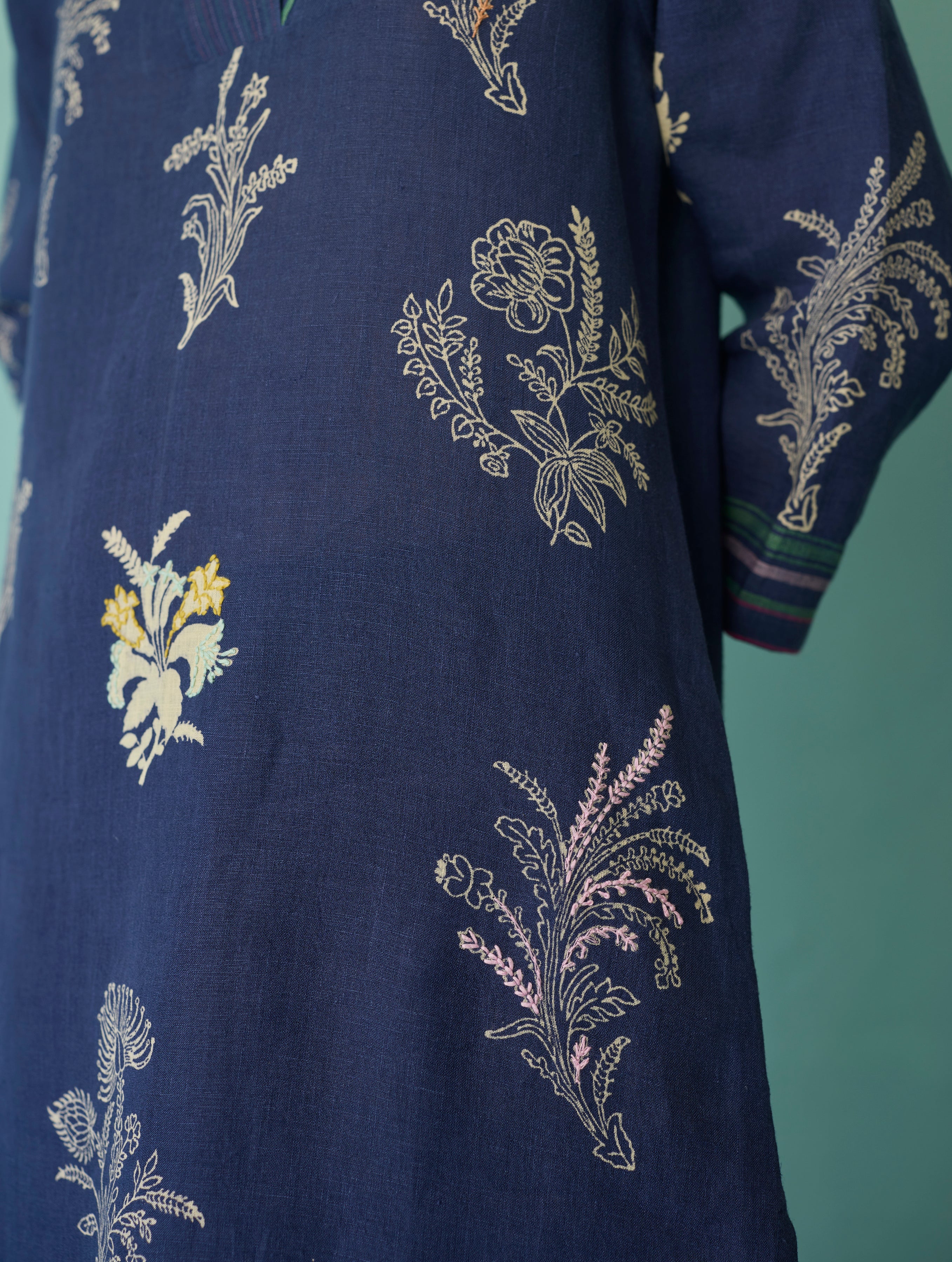 Zura Floral Block Printed Embroidered Kurta - Indigo - Image 13