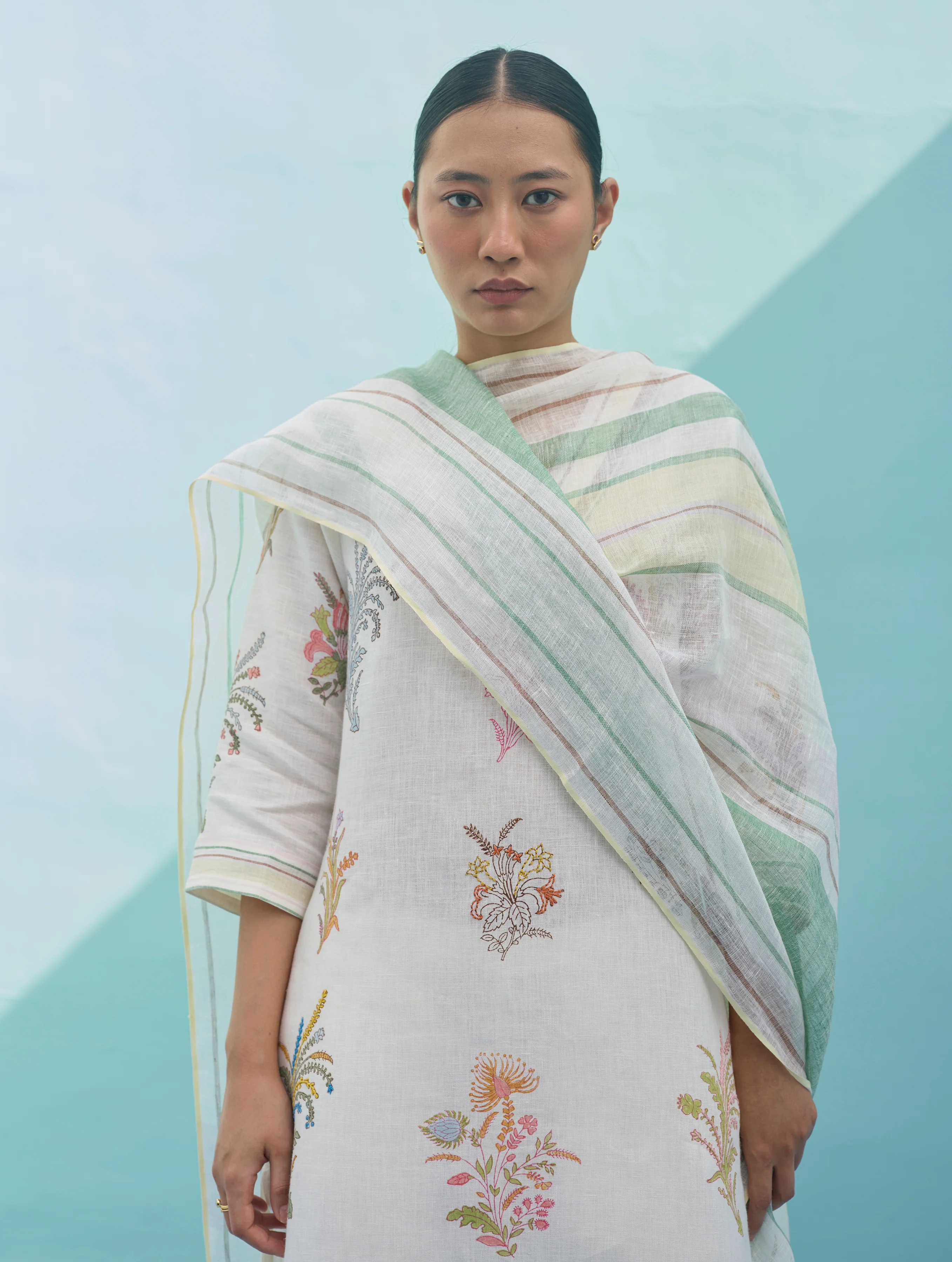 Zura Floral Block-Printed Embroidered Kurta - Ivory - Image 12