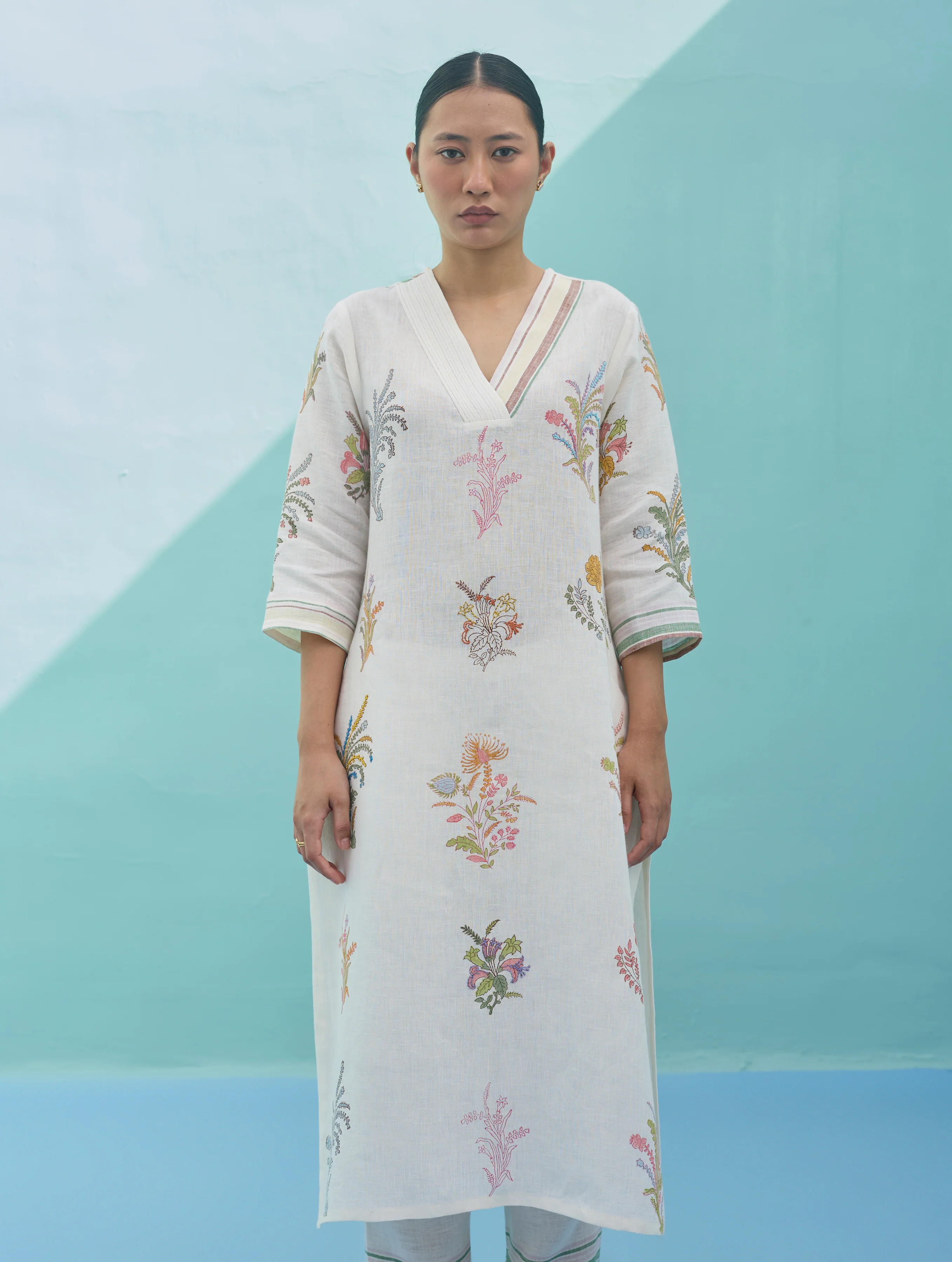 Zura Floral Block-Printed Embroidered Kurta - Ivory - Image 6