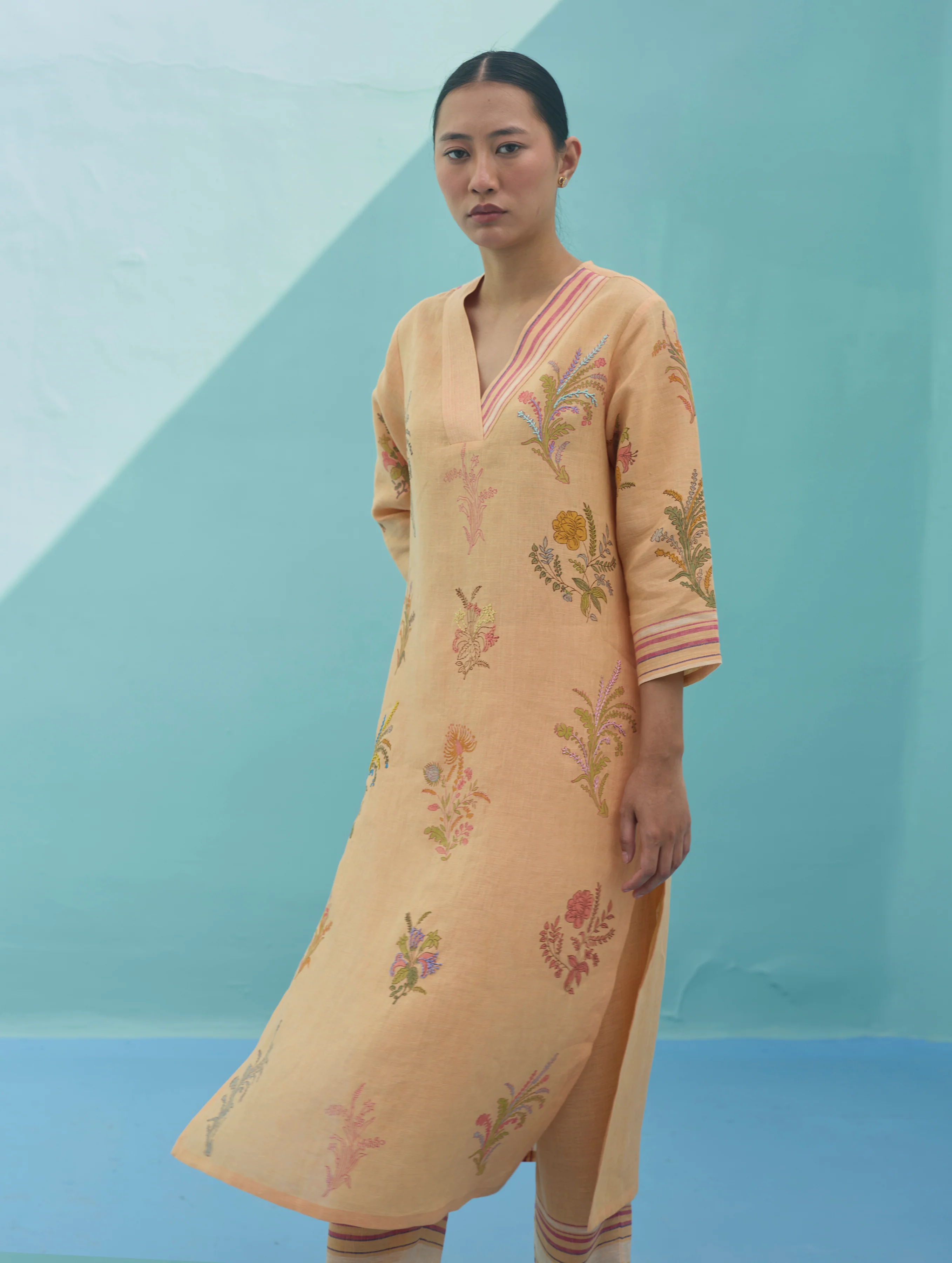 Zura Floral Block Printed Embroidered Kurta Set - Apricot - Image 12
