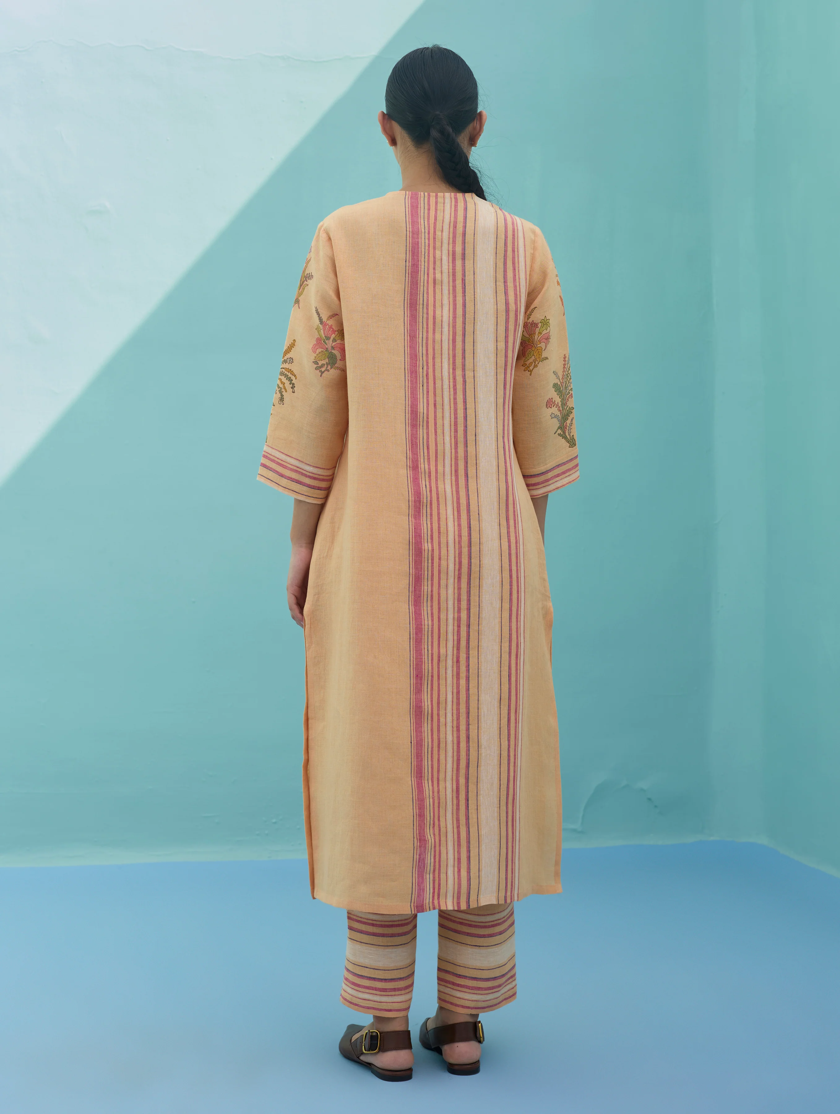 Zura Floral Block Printed Embroidered Kurta Set - Apricot - Image 19