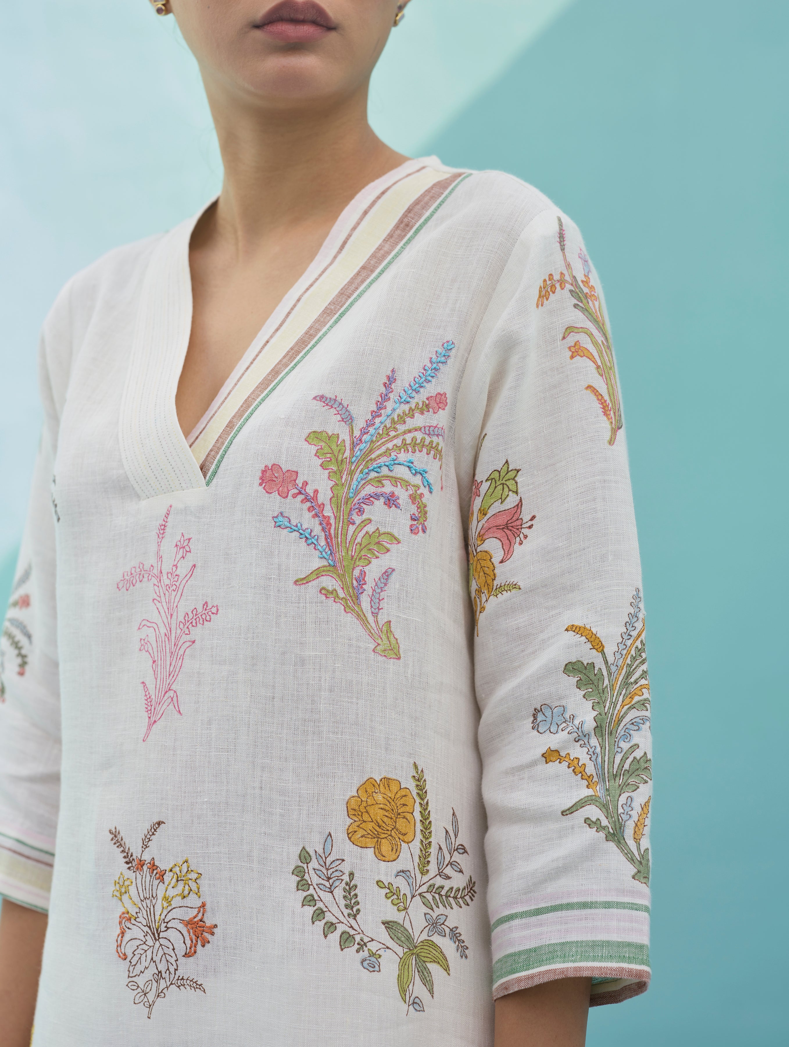 Zura Floral Block-Printed Embroidered Kurta Set - Ivory - Image 17