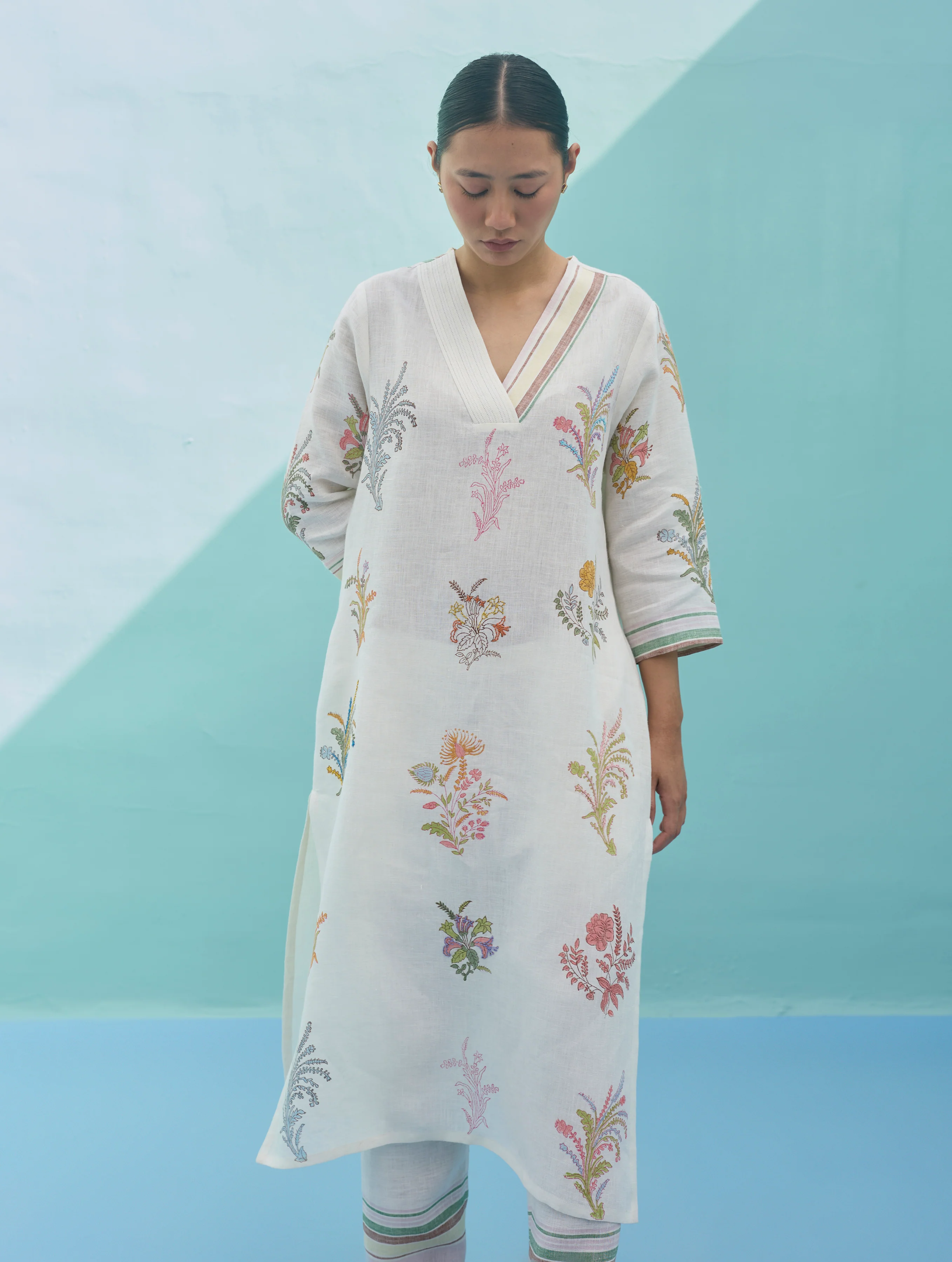 Zura Floral Block-Printed Embroidered Kurta Set - Ivory - Image 7